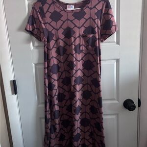LuLaRoe people and Black Patterned dress